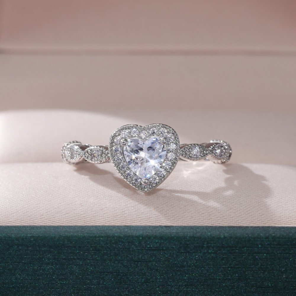 😍DELUXE EDITION HEART CZ FASHION SHINY DIAMOND SILVER RING, K888 - Picture 7 of 11